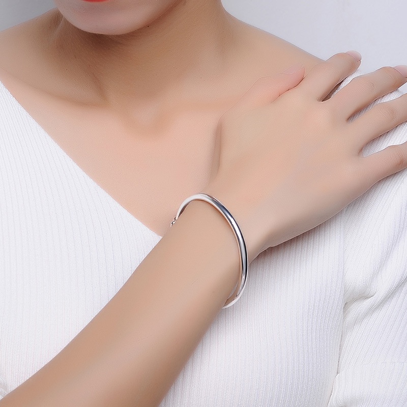 Vòng tay nữ BẠC HIỂU MINH LTU512 dạng kiềng trơn bạc chuẩn 925