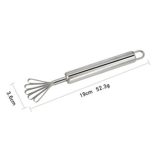 ĐÁNH VẢY CÁ KIÊM NẠO DỪA