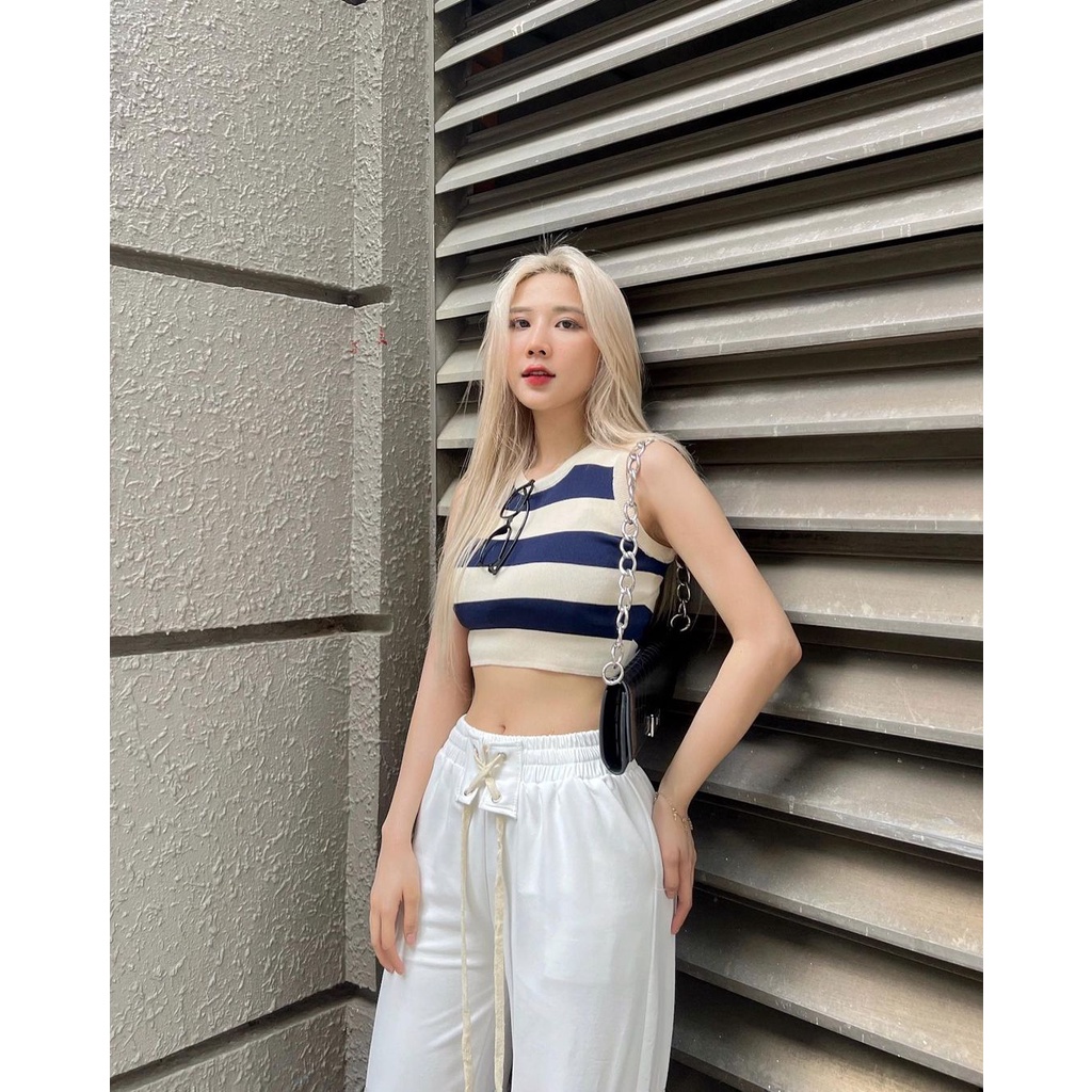 Áo Len 3 Lỗ Sát Nách Kẻ Sọc To Dáng Croptop Siêu Xinh LOẠI 1