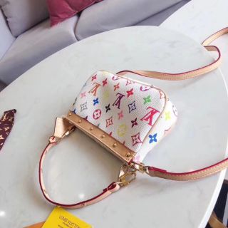 Túi LV cầm tay