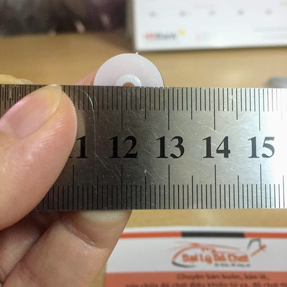 Bánh răng vương miệng 30 răng trục 2.9mm đường kính 15.5mm