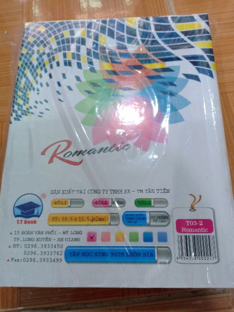 10 quyển vở t.t book  4 ô ly vuông 96trang