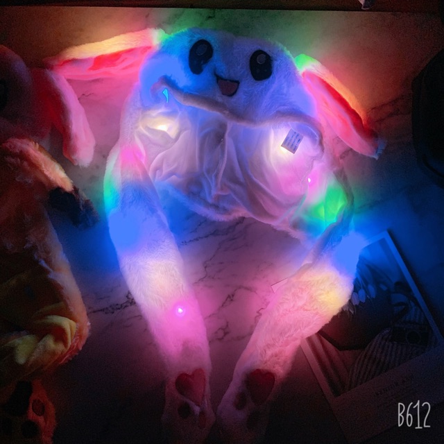 Nón tai thỏ bóp giật có đèn _Lan Nhi