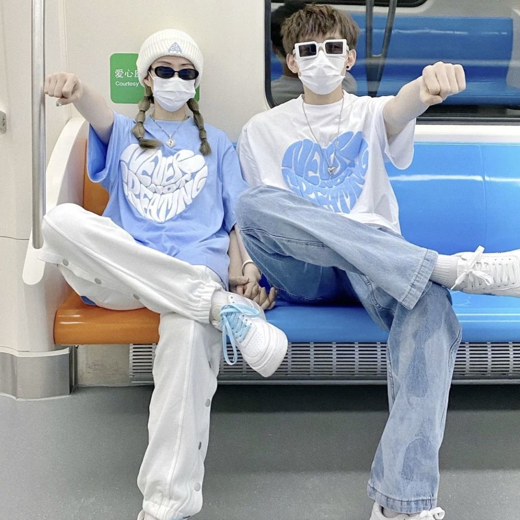 Áo Thun Tay Ngắn Dáng Rộng In Hình Trái Tim Phong Cách Hàn Quốc Cho Cặp Đôi