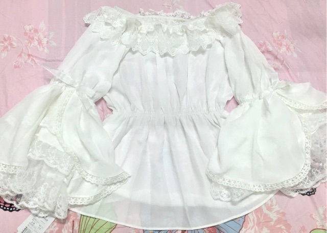 Áo blouse LOLITA tay loe ren xoè tiểu thư
