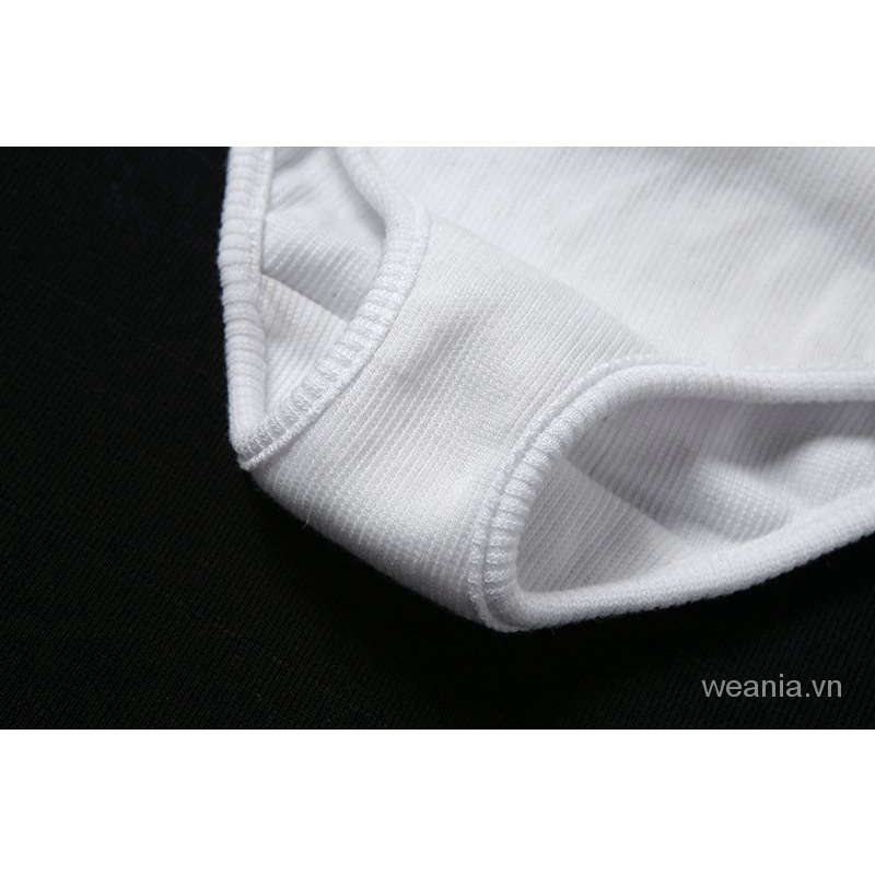 Set áo tank top hoạ tiết in chữ và quần short cho phái nữ