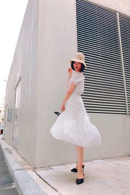 Váy maxi trắng chun vai - G Beauty | BigBuy360 - bigbuy360.vn