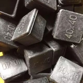 10 Nút bít nhựa trong sắt vuông(40×40mm)(40×80mm)(50×50mm)(50×100mm)(60×120mm)