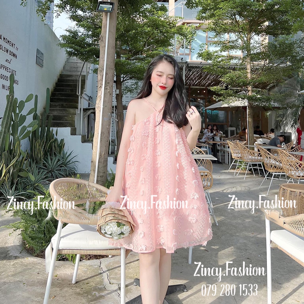 Váy cổ yếm dáng xoè bồng bềnh y hình Đầm babydoll 2 dây voan xù bông dễ thương