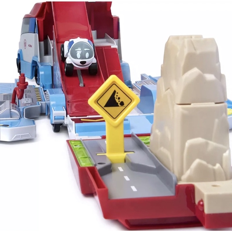 Xe tải chuyên chở đội xe chó cứu hộ Paw Patrol