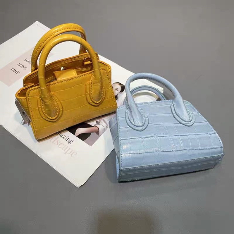 Túi đeo chéo mini Topshop