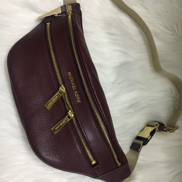 🌼Túi đeo chéo belt Bag Michael Kors ( Auth)