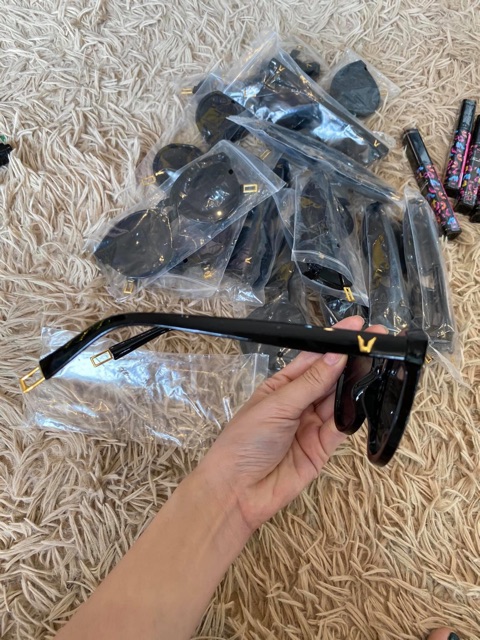 Kính Mát Nữ Chống UV 400, Thiết Kế Mắt Dễ Đeo, Màu Sắc Thời Trang K02 | BigBuy360 - bigbuy360.vn