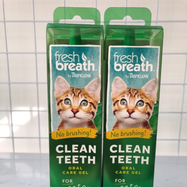 Gel làm sạch răng miệng cho mèo Tropiclean Fresh Breath (59ml)