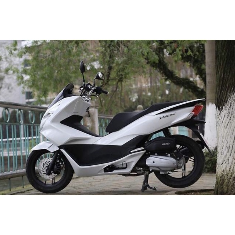 Tấm cao su chắn bùn sh mode (2013-2019 ) lead 125( 2013-2016) abl 125 (2012-2015)...