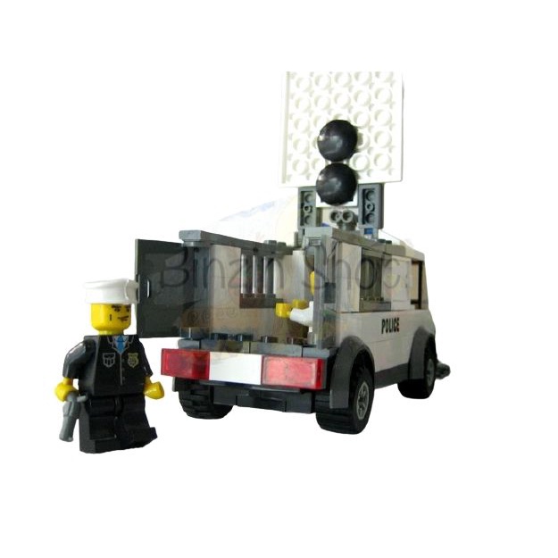 Lego xe cảnh sát 135 chi tiết