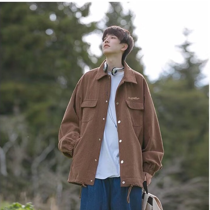 Áo khoác sơ mi jacket cổ bẻ cúc bấm form rộng hình thêu hem