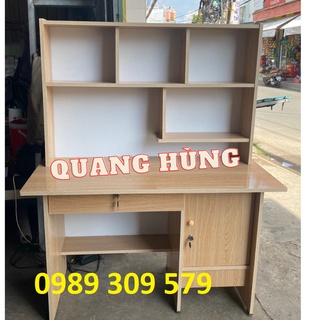 Bàn học sinh có kệ sách cho bé cao cấp hcm