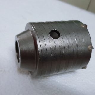 Khoét lỗ tường phi 60