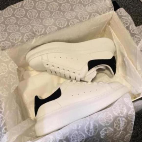 Xả hàng Giày Sneaker MC Queen cao cấp hàng 11 Gót Nhung Dây Lụa Cao Cấp Full Box