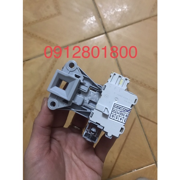 Công tắc cửa máy giặt Electrolux 10932 /12942 / 12732 / 12933 / 12935 / 12938 / 12022 / 14113 / 12853