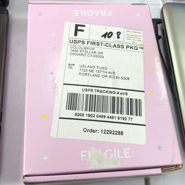 Mỹ phẩm colourpop