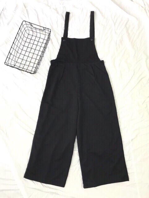 Quần yếm ống rộng style | BigBuy360 - bigbuy360.vn