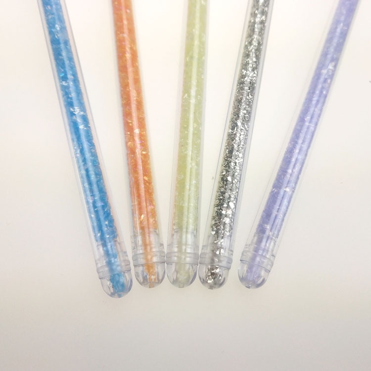 Dao rọc giấy phối màu loang đáng yêu cho nữ