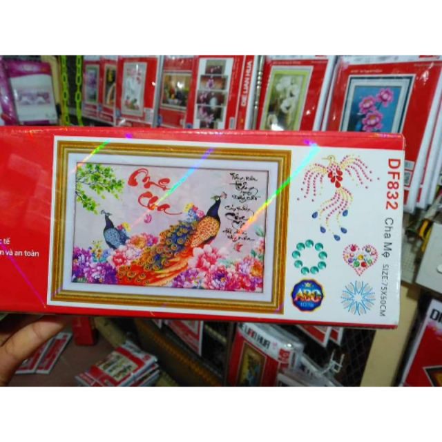 Tranh đính đá Cha mẹ KT 75*50cm(hình thật)