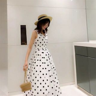 VÁY MAXI CHẤM BI NỮ CỰC XINH