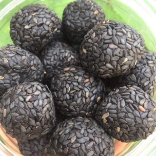 Viên hà thủ ô mật ong rừng
