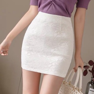 Chân váy bút chì ngắn 40cm phủ ren toàn váy