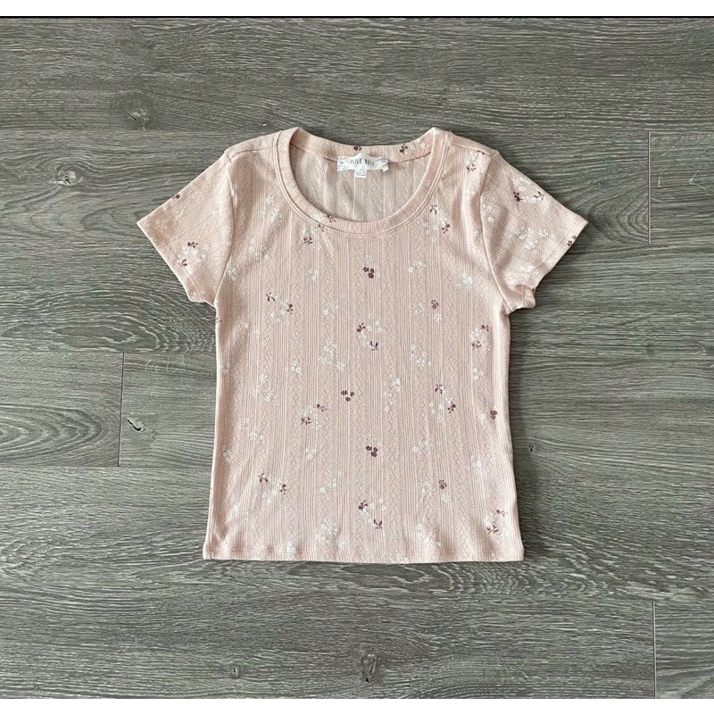 Áo pinkrose hoa nhí  2 màu hồng và trắng