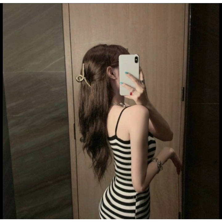 Sét đầm 2 dây ôm body + áo khoác chất thun Gân dày dặn co giãn 4 chiều Siu Hót