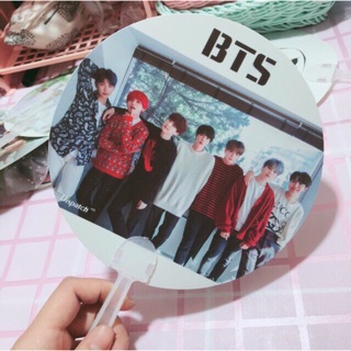Quạt nhựa BTS xinh xắn