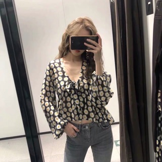 Áo peplum hoa cúc