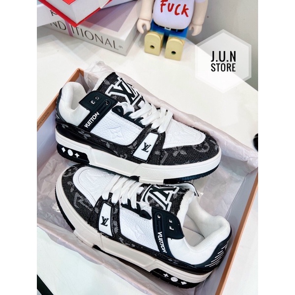 GIÀY L.V TRAINER SNEAKER WHITE BLACK LAI AU SC