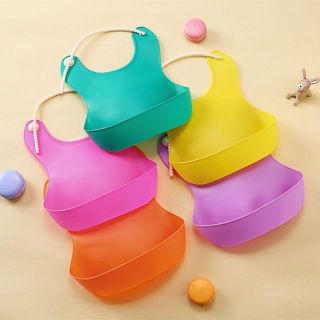 Yếm máng silicone ăn dặm cho bé