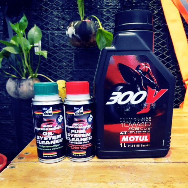 [Cham đáy] nhớt motul 300v 10W40, nhớt cao cấp và súc động cơ, vệ sinh kim phun bluchem