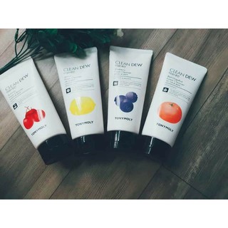 Sữa rửa mặt dưỡng da Tonymoly Clean Dew Foam Cleanser