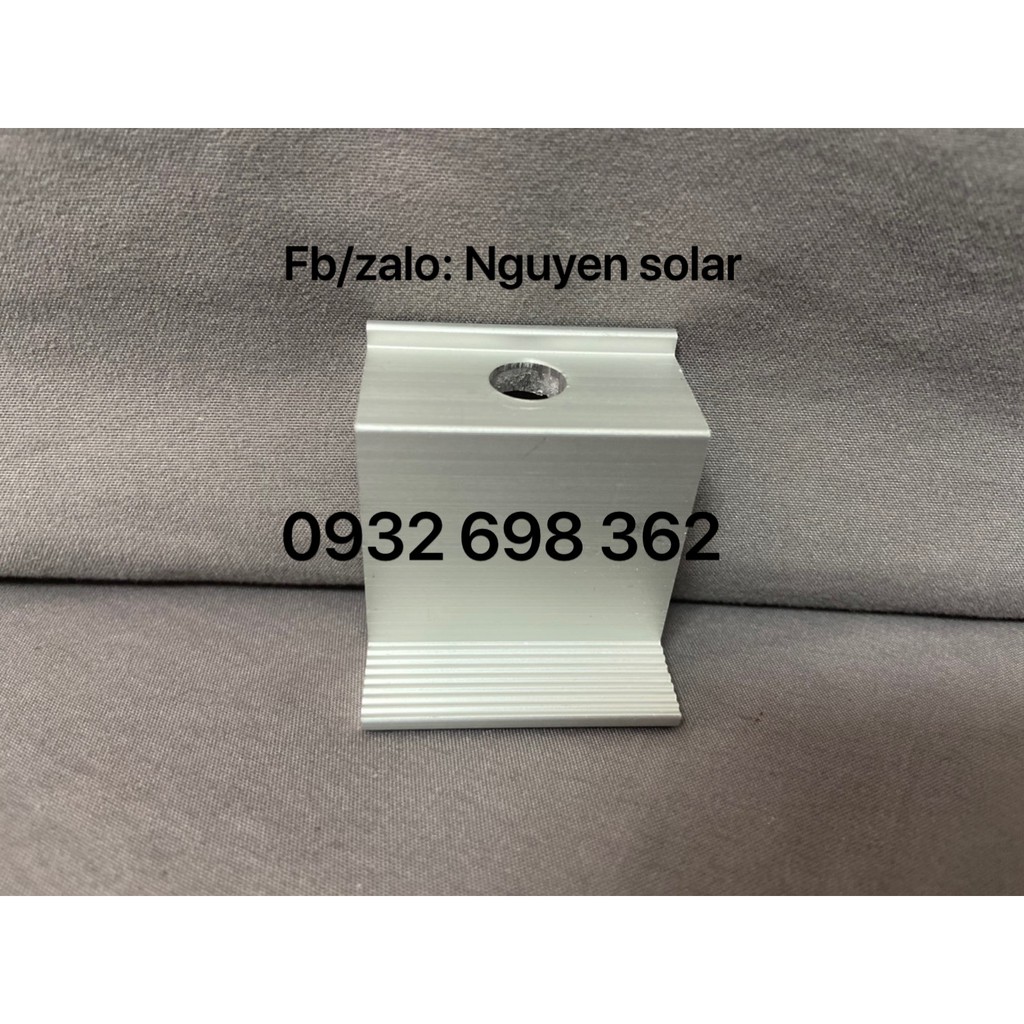 [GIÁ HỦY DIỆT] Pát Kẹp Cuối Tấm Pin Năng Lượng Mặt Trời Sân Vườn_Nhôm NK_Bát Kẹp Biên_Kẹp Z Solar _Kích Thước 35-40 mm