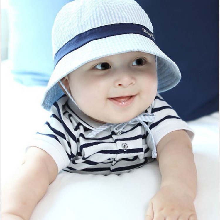 Mũ che nắng vành rộng siêu đẹp cho bé yêu