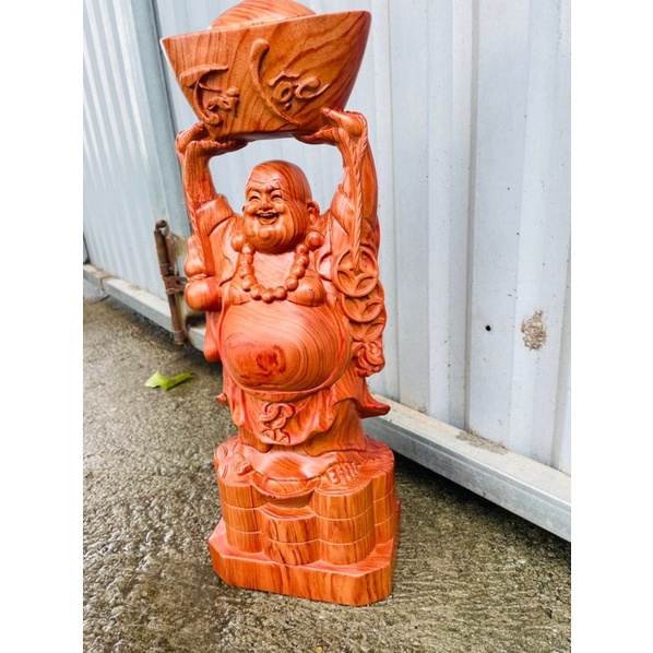 Tượng di lặc dâng bát vàng