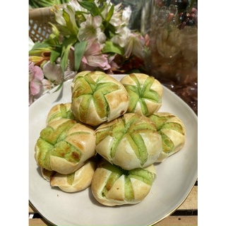 Bánh đậu xanh lá dứa