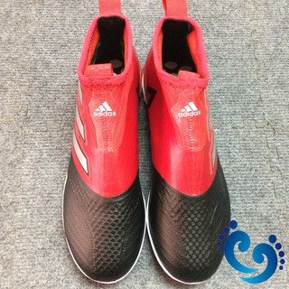 Giày đá bóng không dây đỏ đen nhân tạo