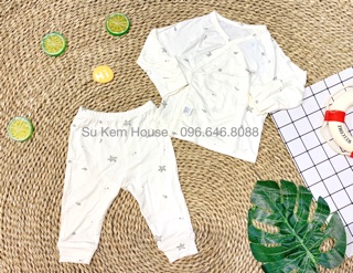 Bộ Quần áo sơ sinh bamboo Bons99 cài chéo dài tay họa tiết cho bé