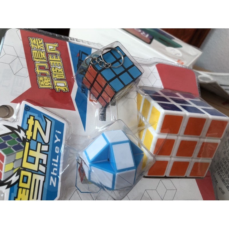 Rubik 2x2 có vít siêu tốc độ Magic Cube