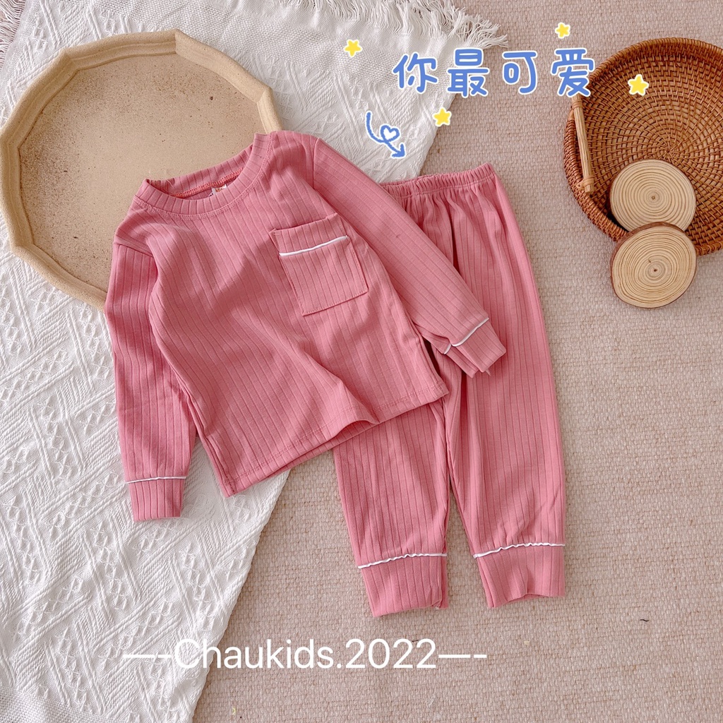 Bộ Pijama Cổ Tròn Túi Ngực Cho Bé Gái/ Bé Trai Chất Liệu Tăm Đũa Mềm Đẹp DOBO063