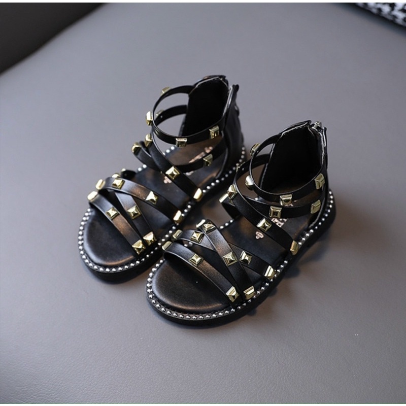 Sandal bé gái mã 811