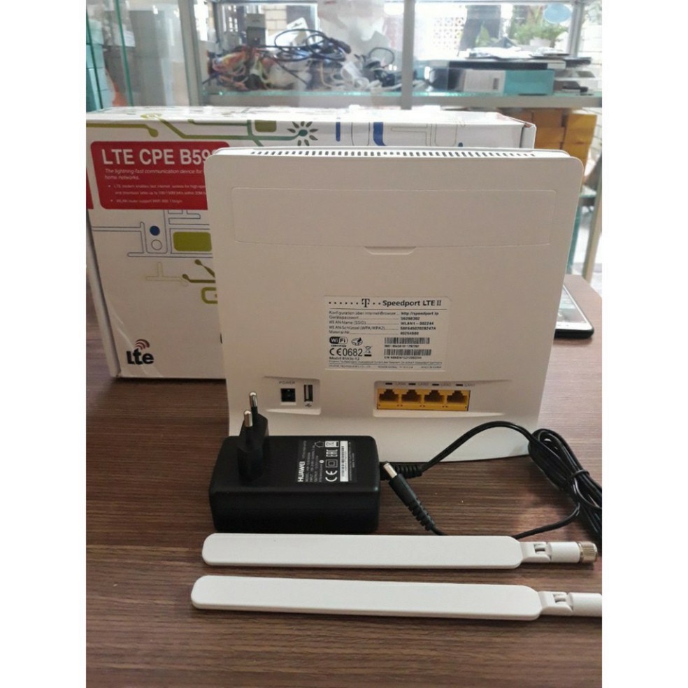 Phát wifi 4 G Model B593S-12 chính hãng huawei hàng new 100% * Hổ trợ 32 user , có 4 cổng Lan